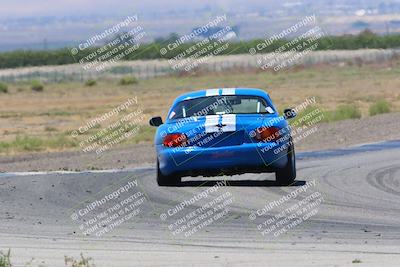 media/Jun-05-2022-CalClub SCCA (Sun) [[19e9bfb4bf]]/Group 1/Race/